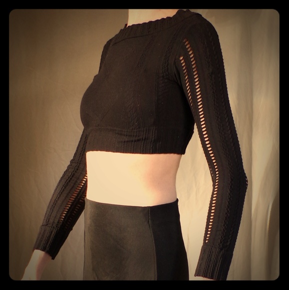 Top - Picture 1 of 2